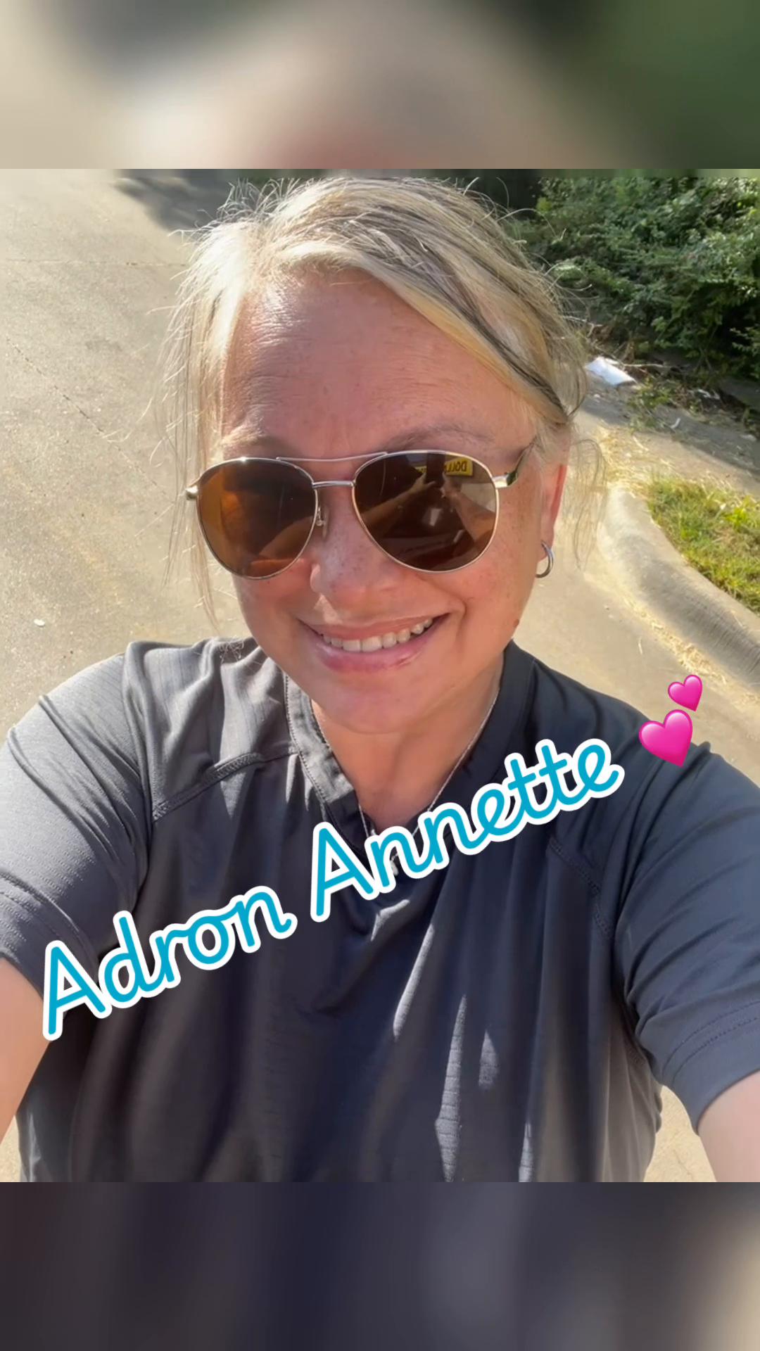 @Adron💕