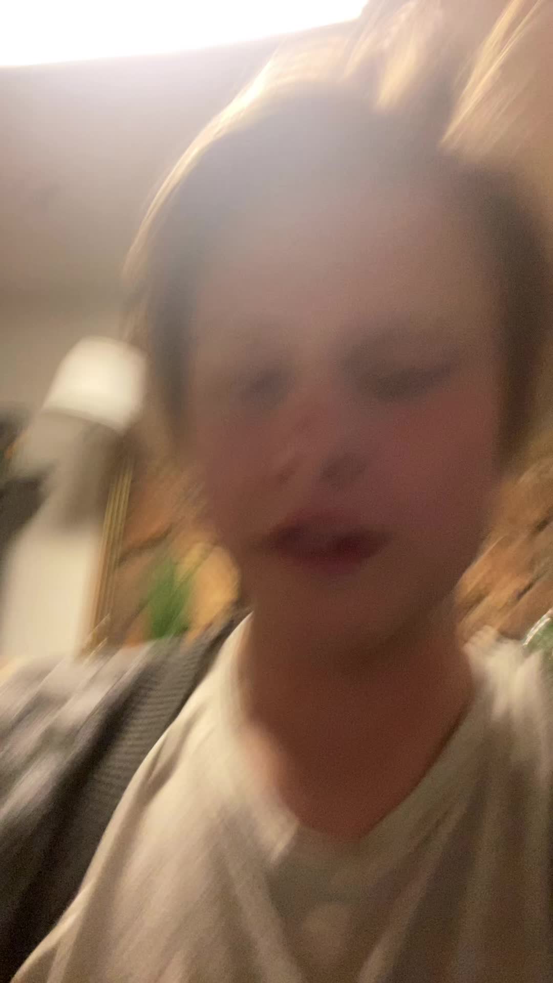 @💋em💋