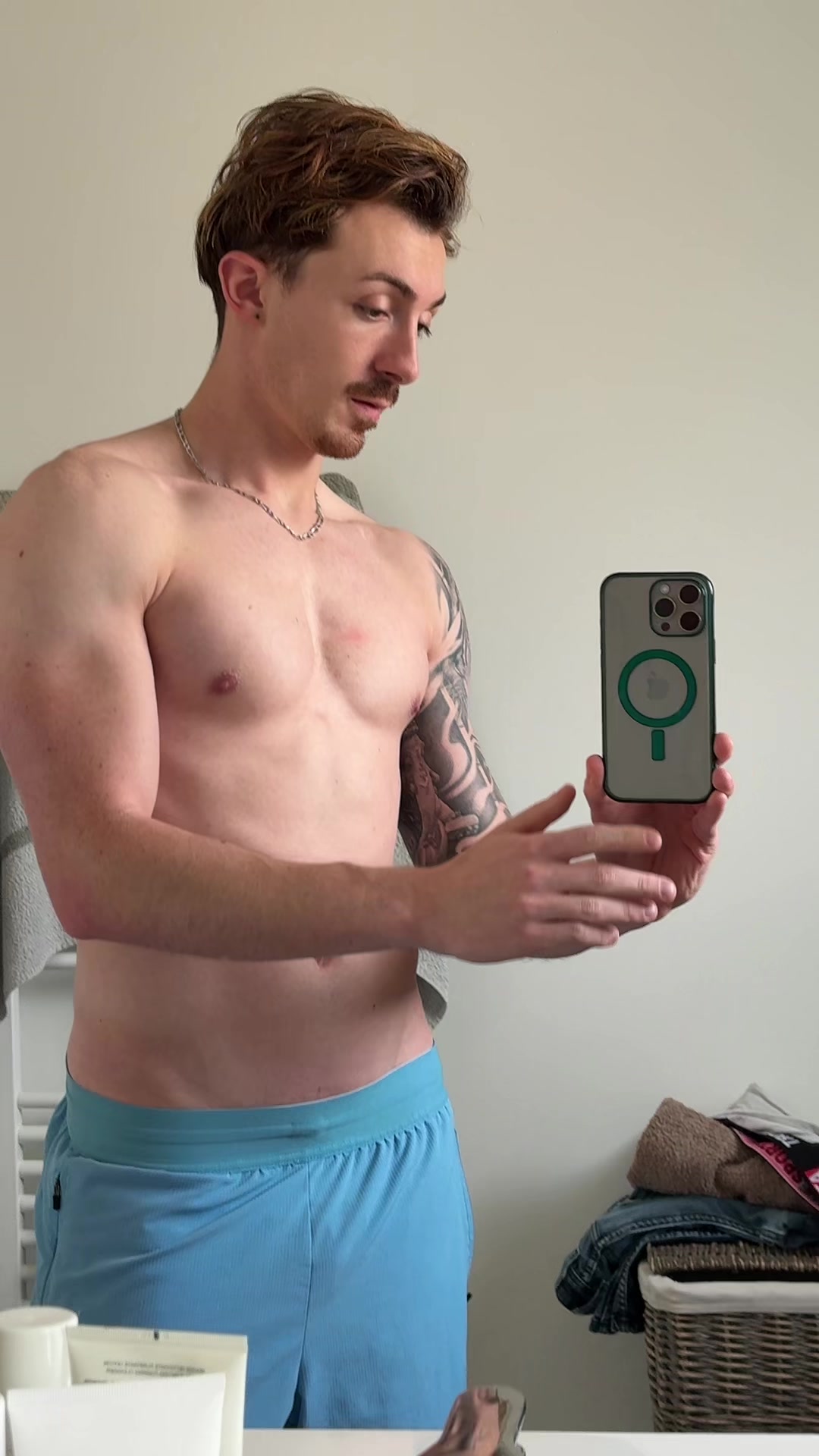 @Anthofit33