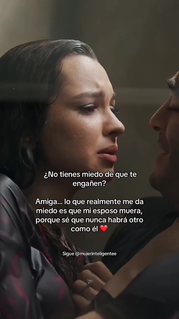 @Ella tiene el poder