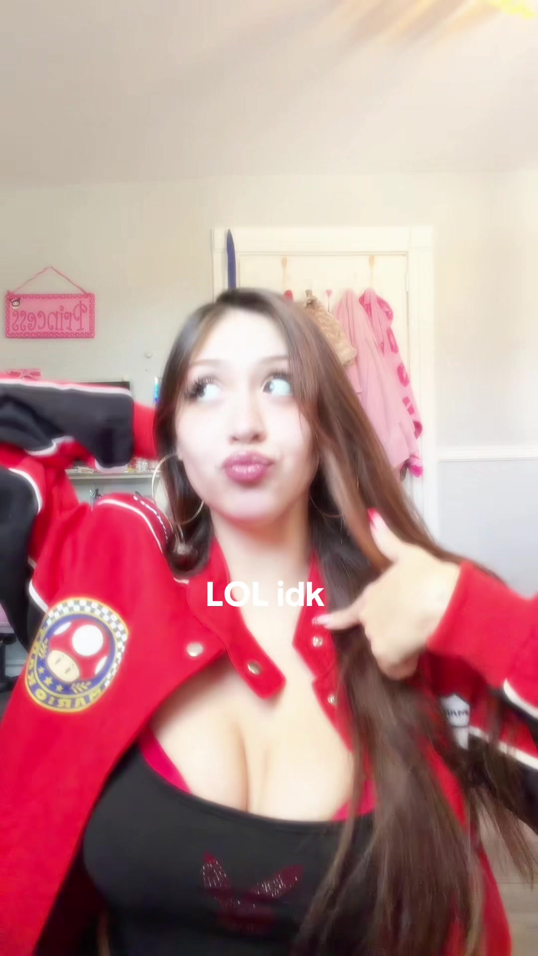 @Lesliee
