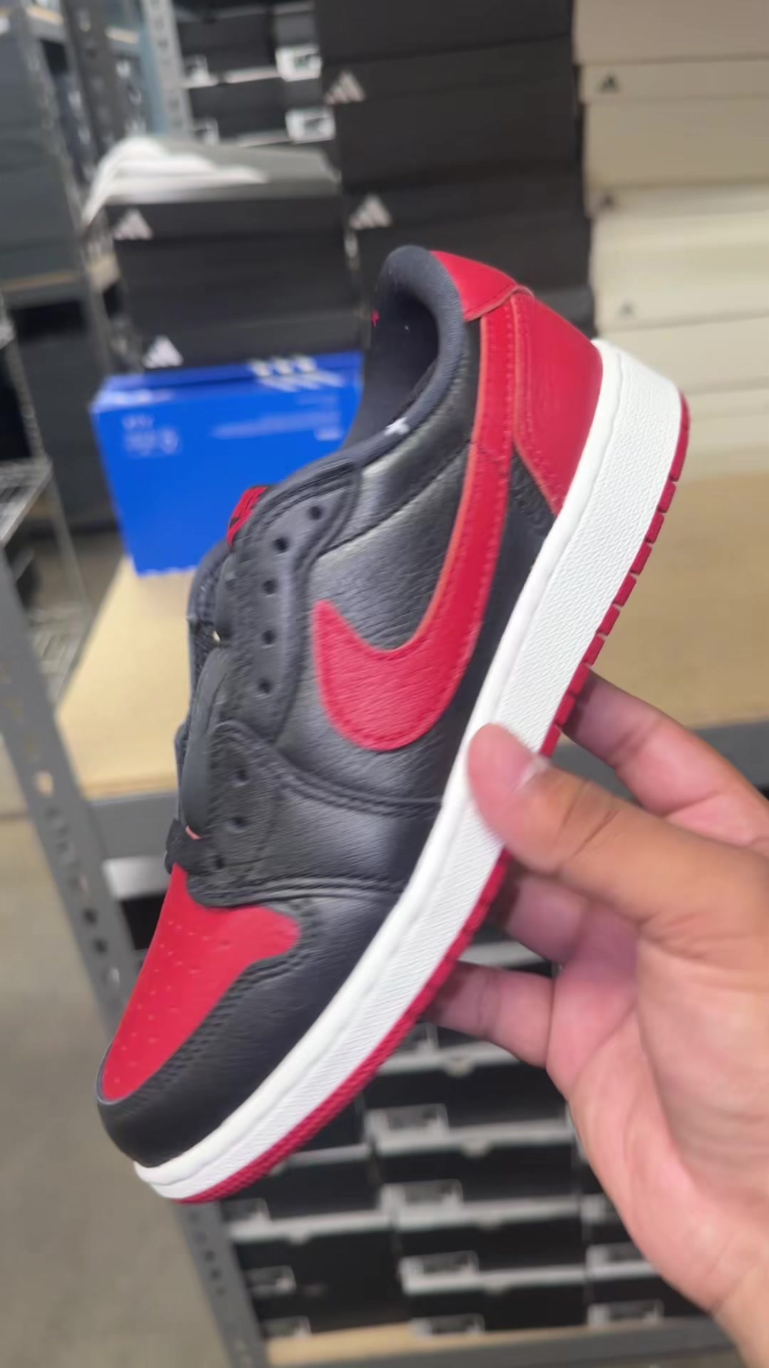 @Trending Sneakers
