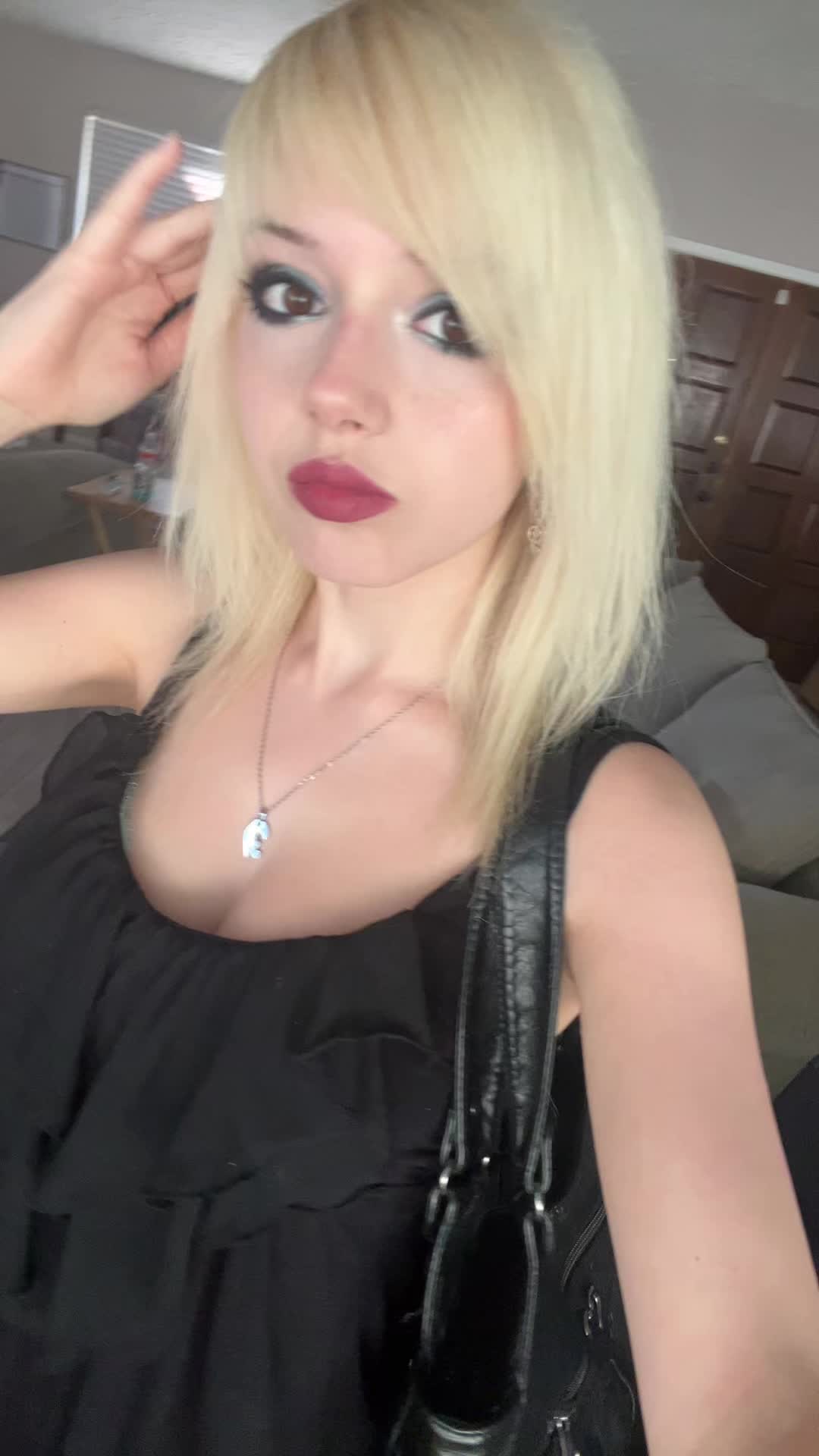 @❀🝮✩☾♫