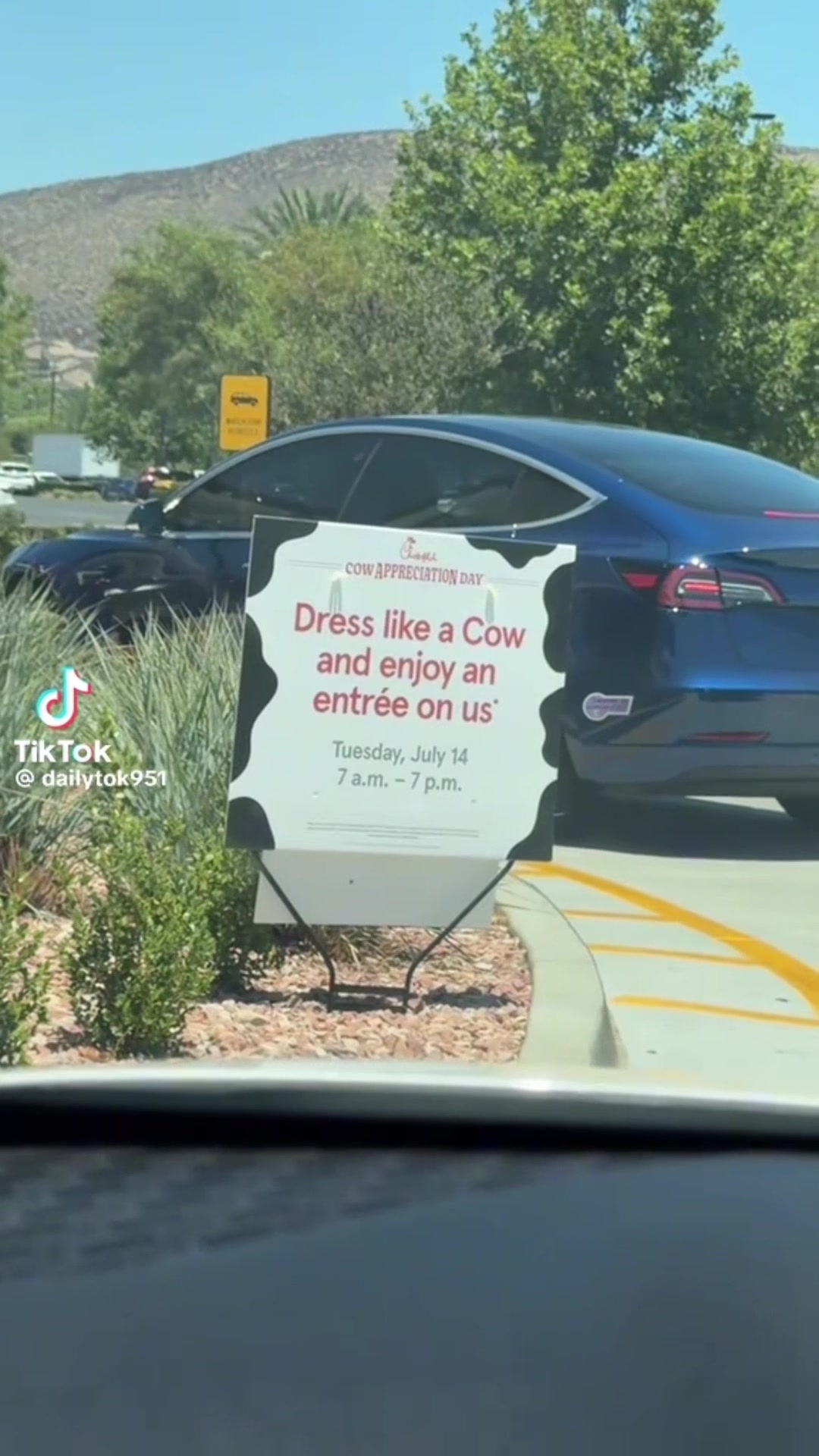 @Vee🤍