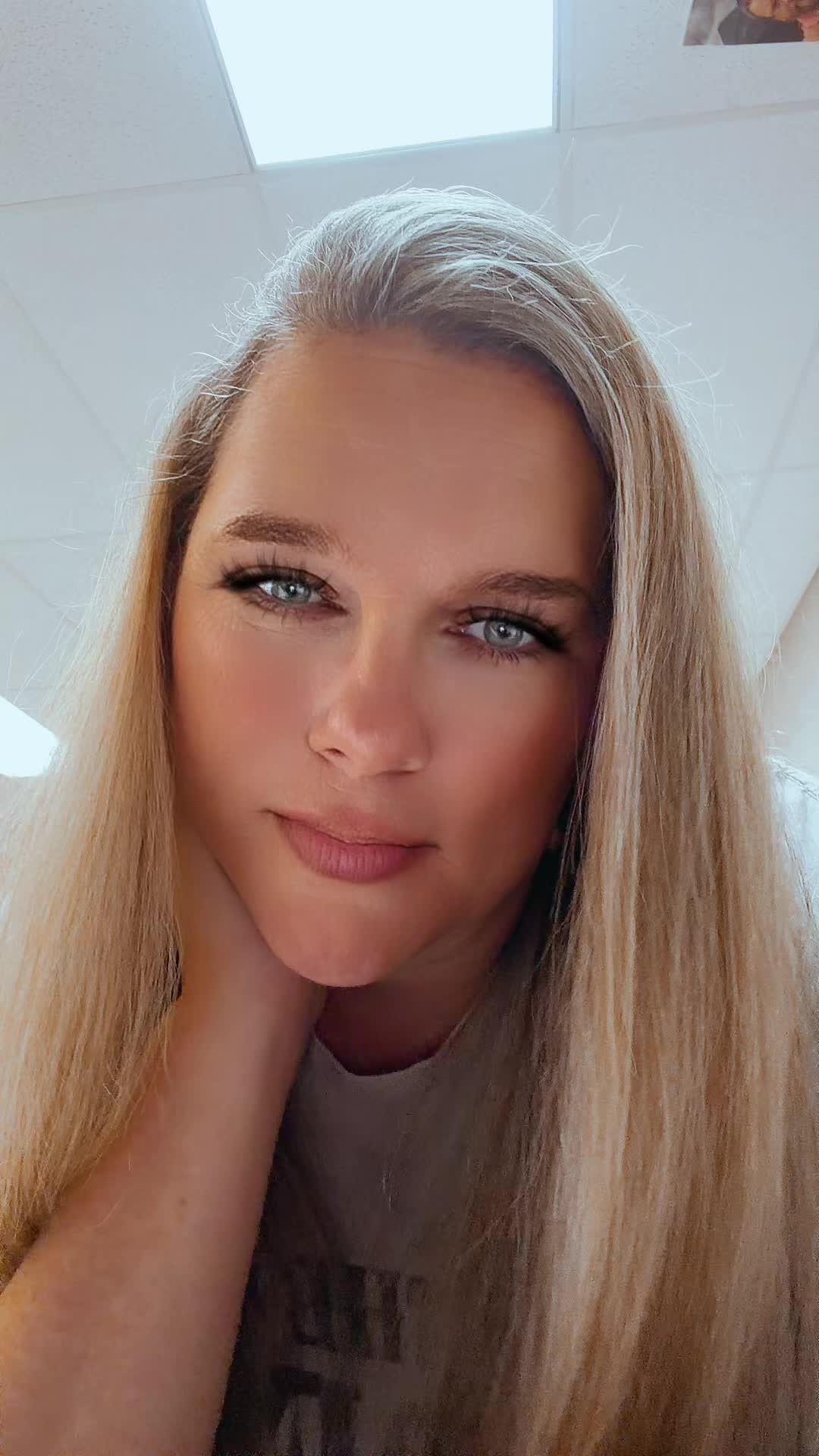 @Shamekaboyd