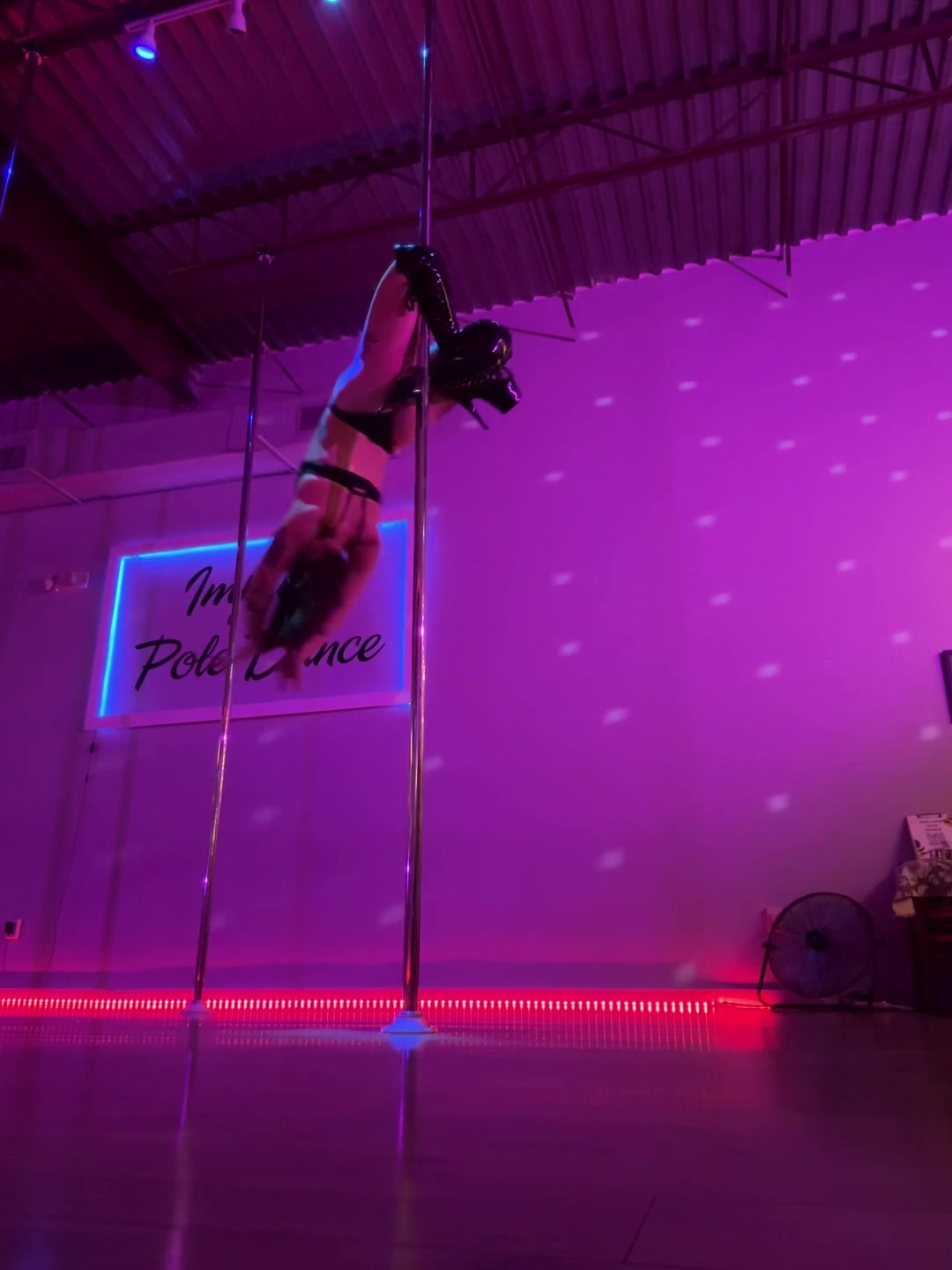 @pole_ghoul_