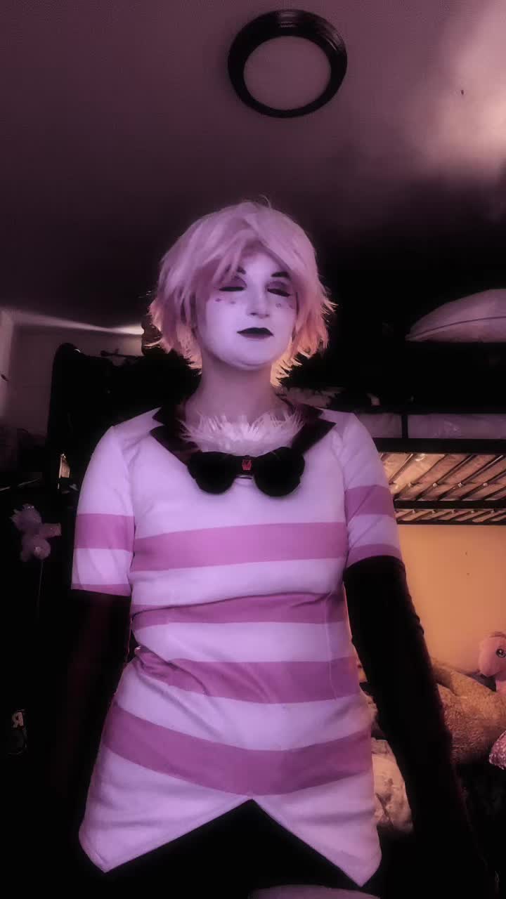 @Kitkatsavage