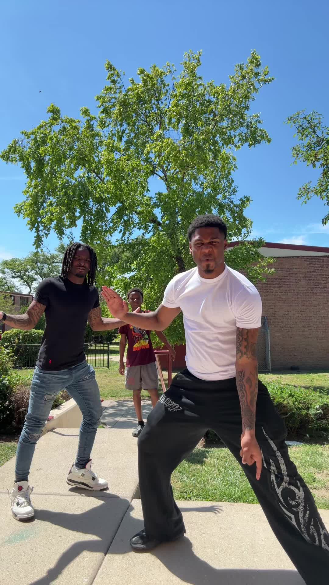 @Desean Logan-Russell🫢🫱🏾