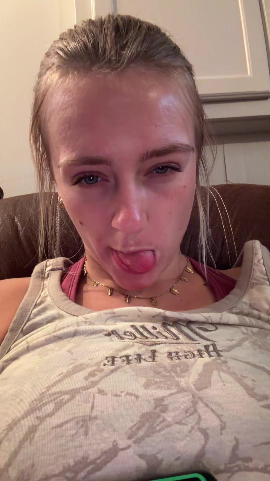 @kadiebrownie03