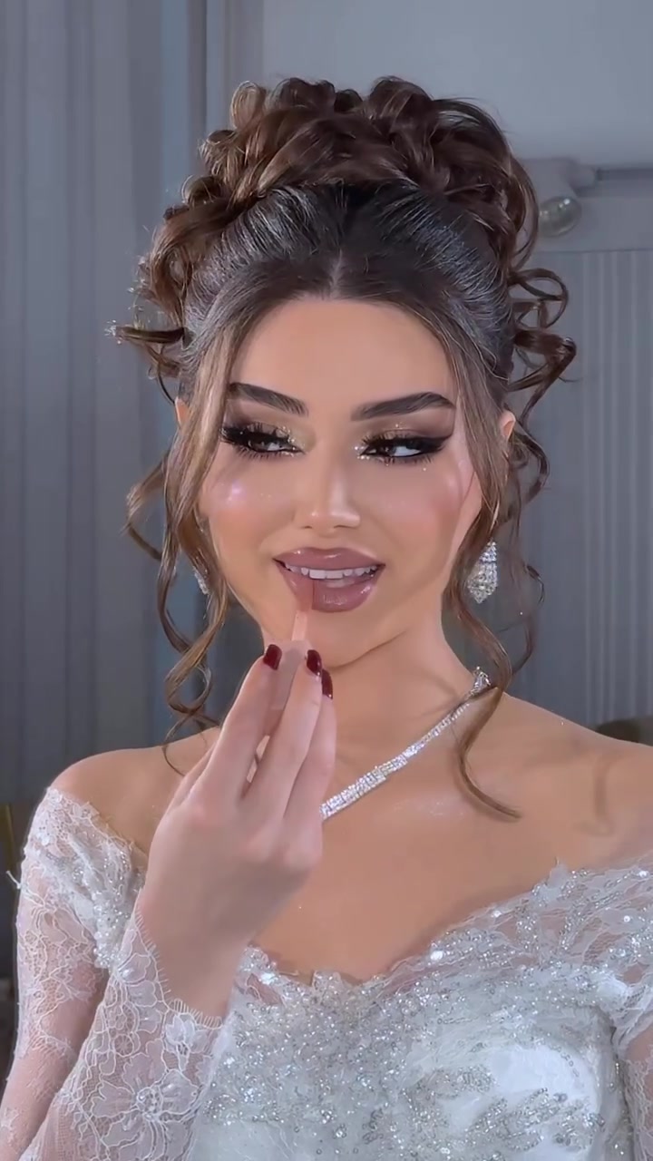 @Queen