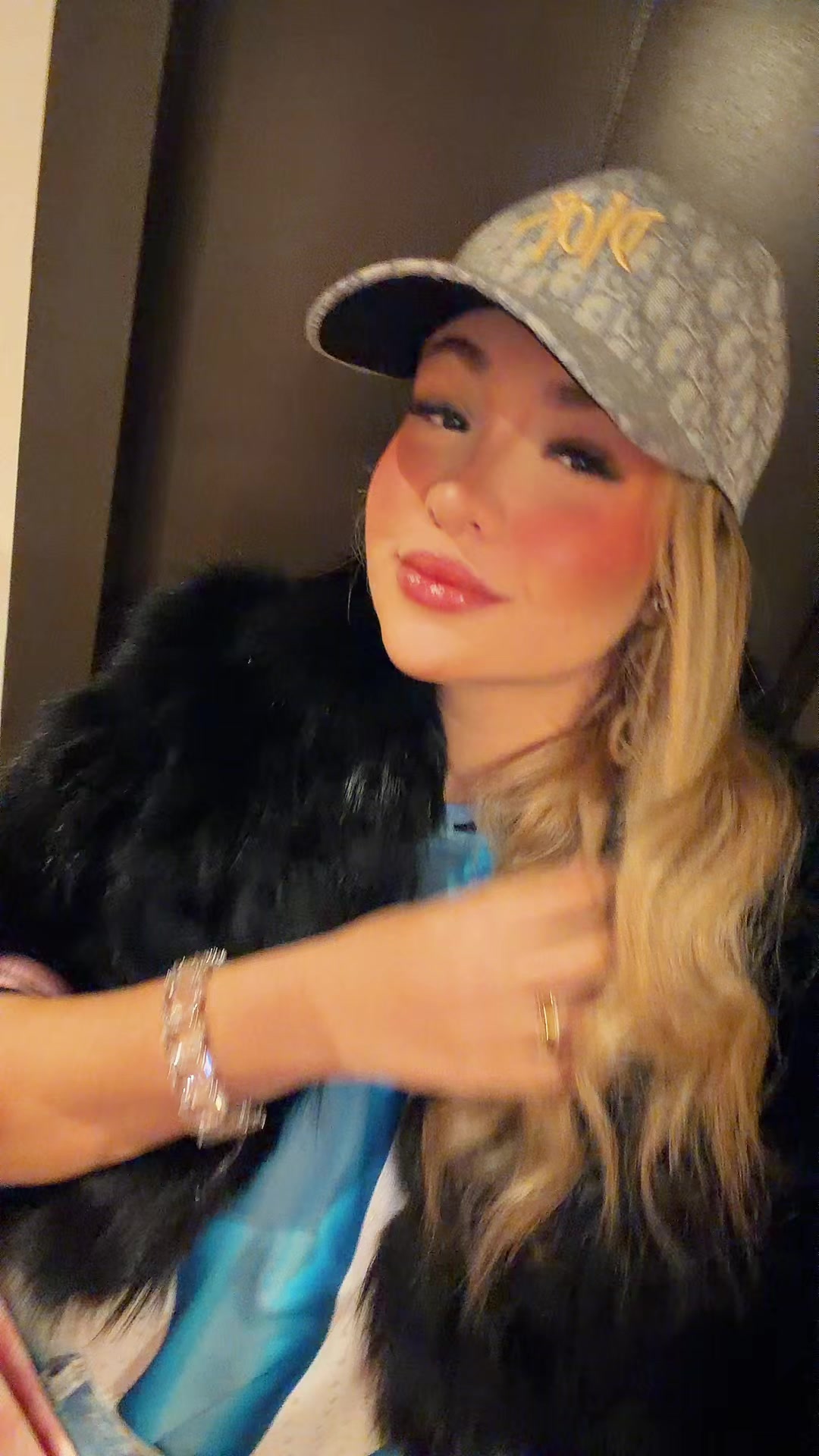 @Layslla
