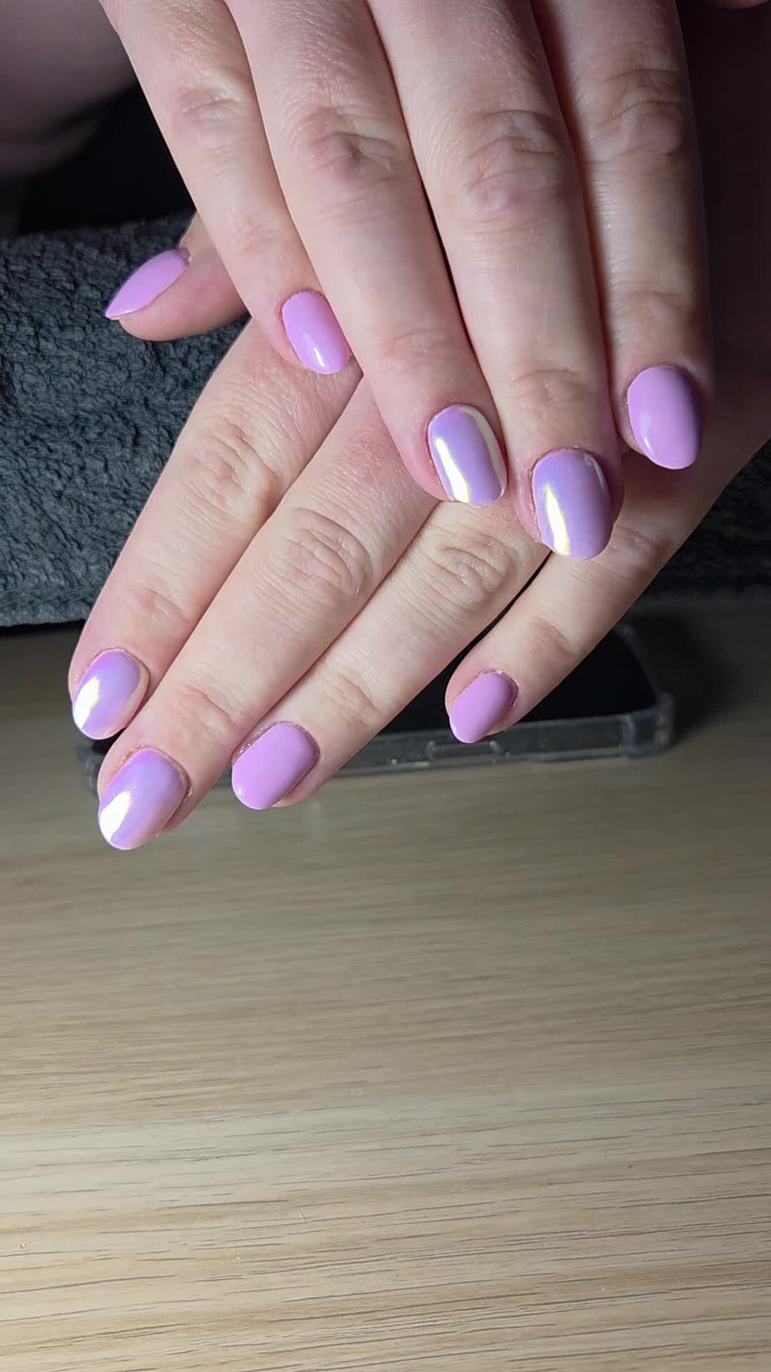@Creawithnails