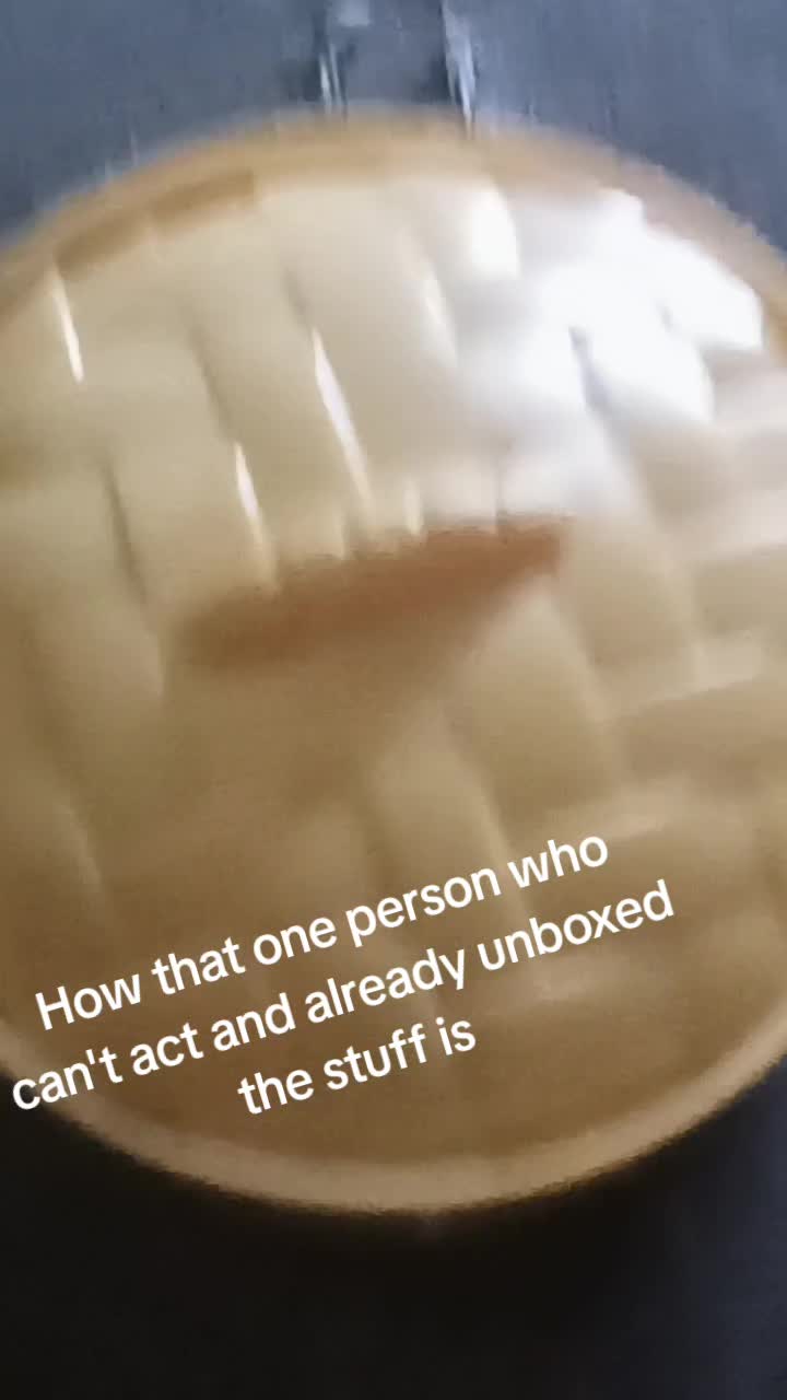 @lily