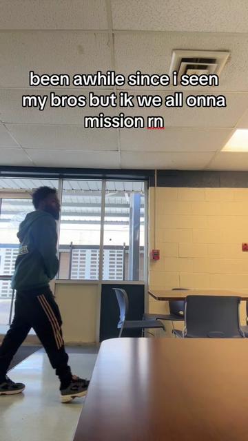 @Mr. Menaxe 🕴🏾
