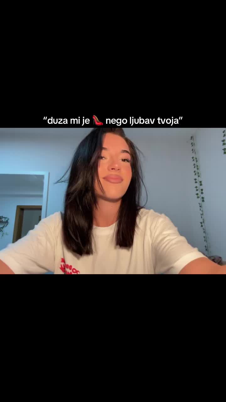 @LaraBarisic