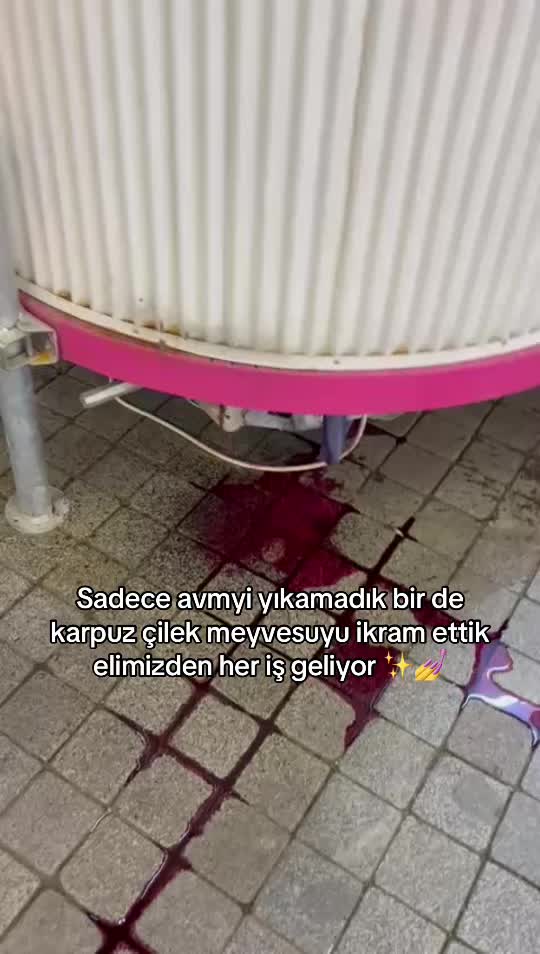@M&uuml;ge Karaca