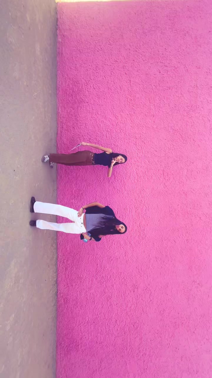 @manolaa