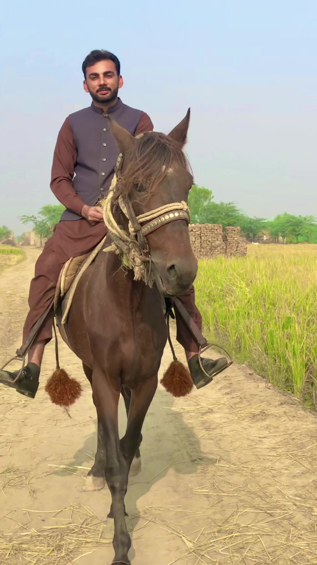 @ANWAAR 💐