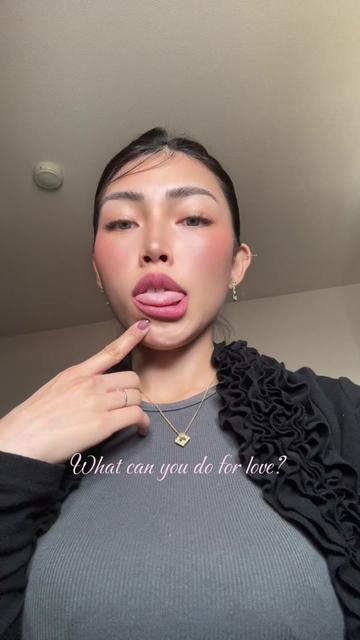 @Sexaaay