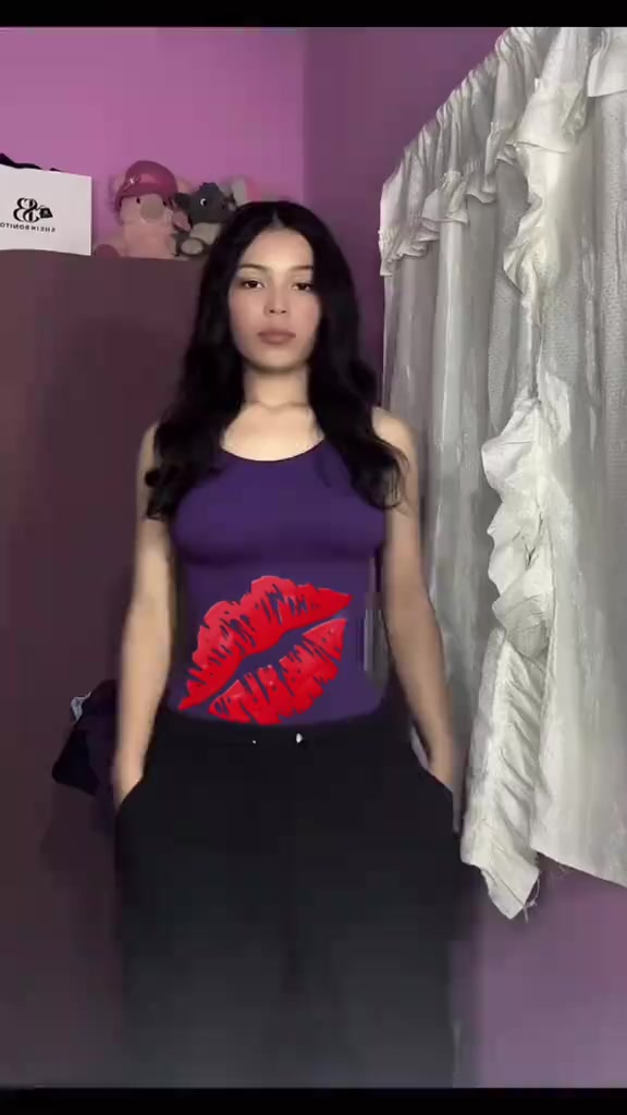 @Camila Bello