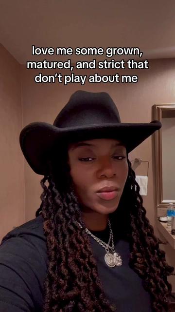 @MO