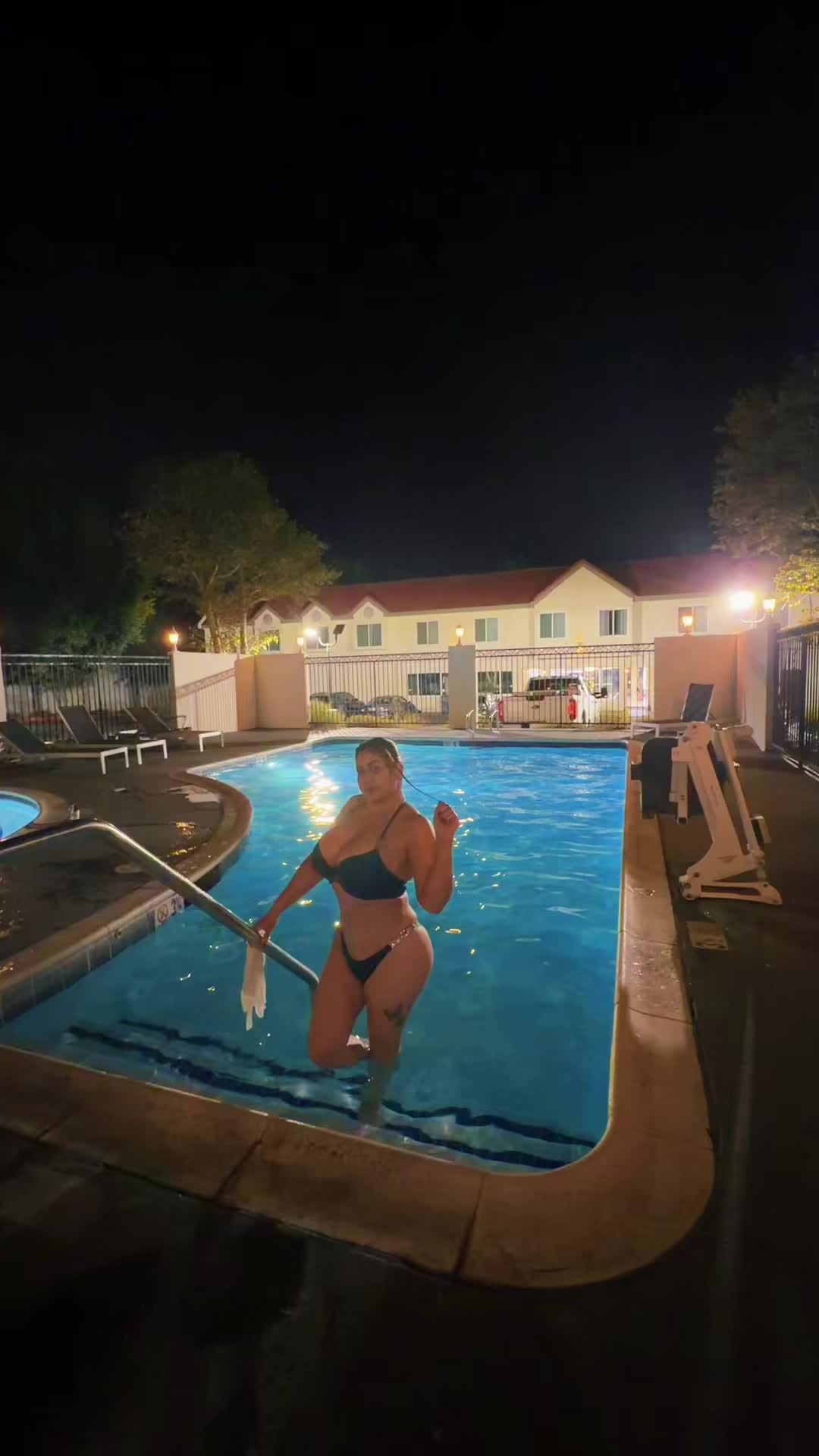 @Yesi39