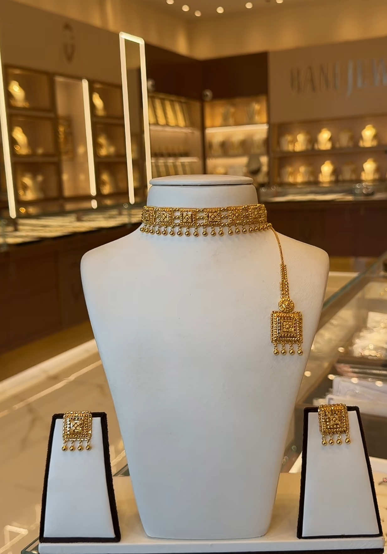 @Bani Jewellers