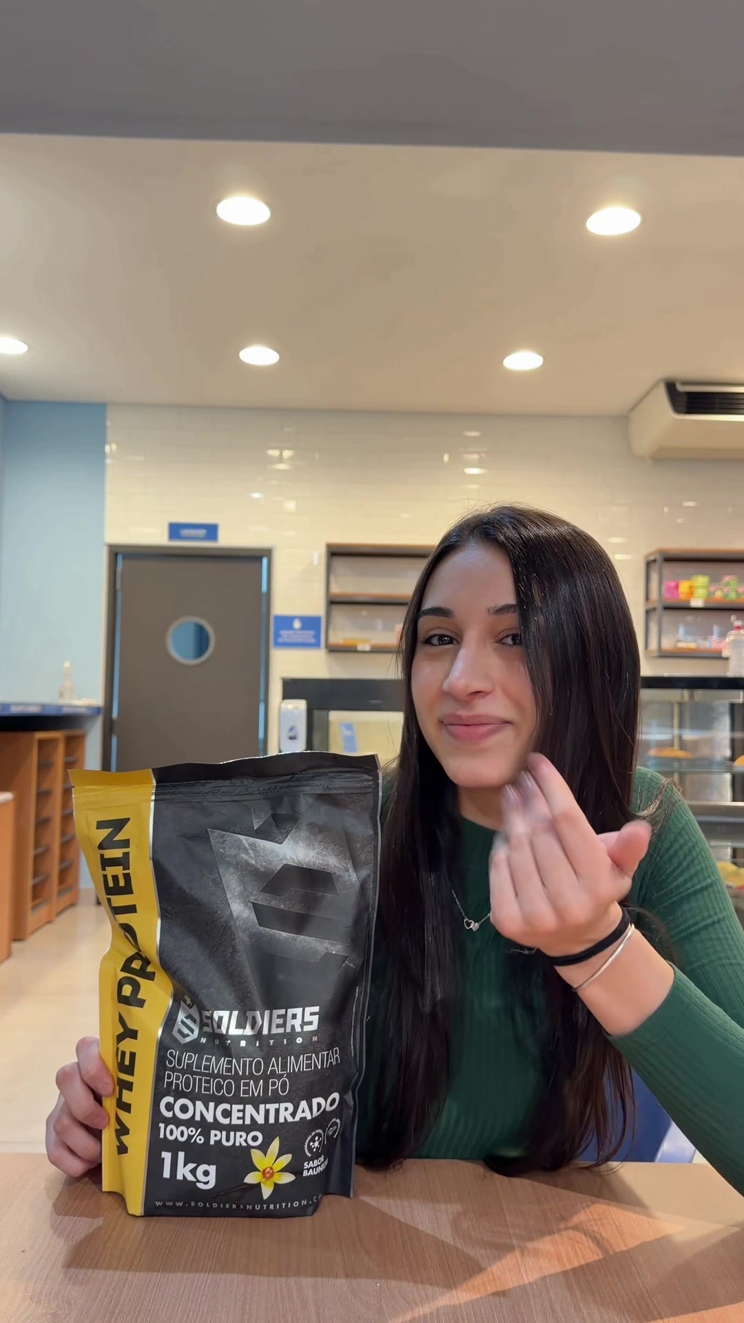 @Anna Merlini