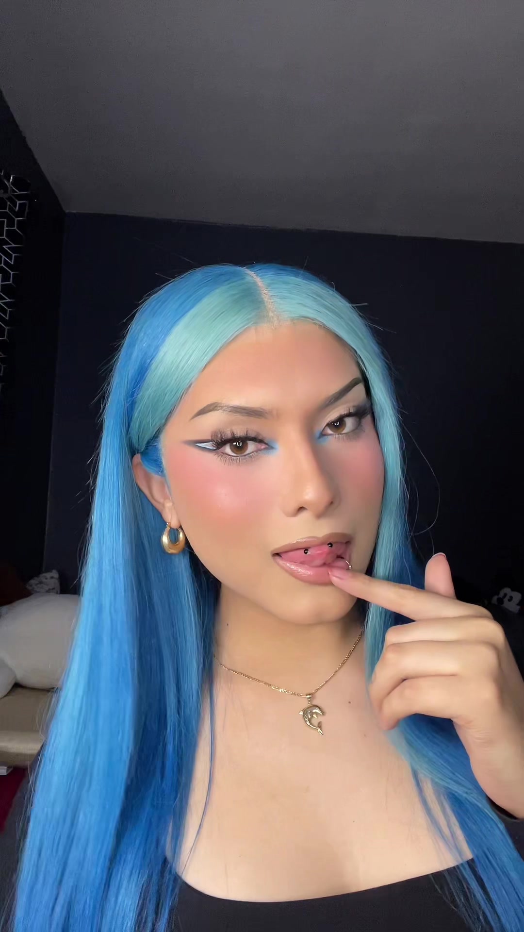 @syrenn.slays