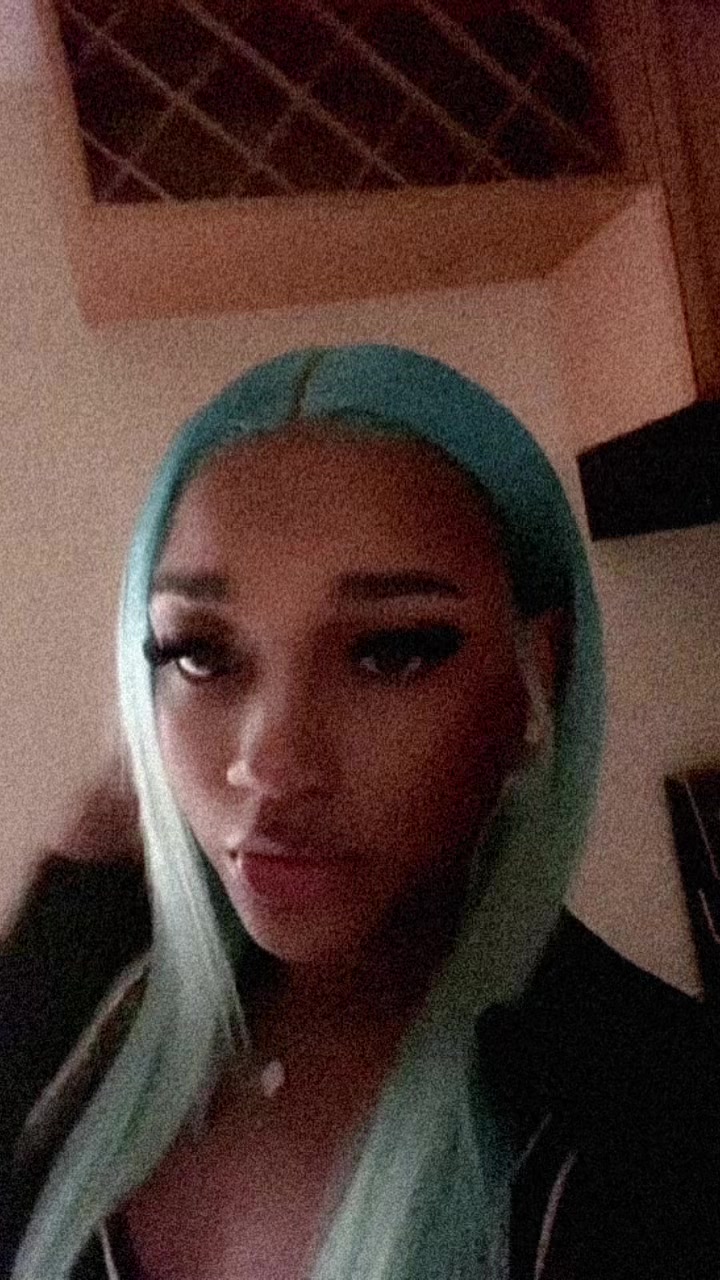 @Dineroprincess💕