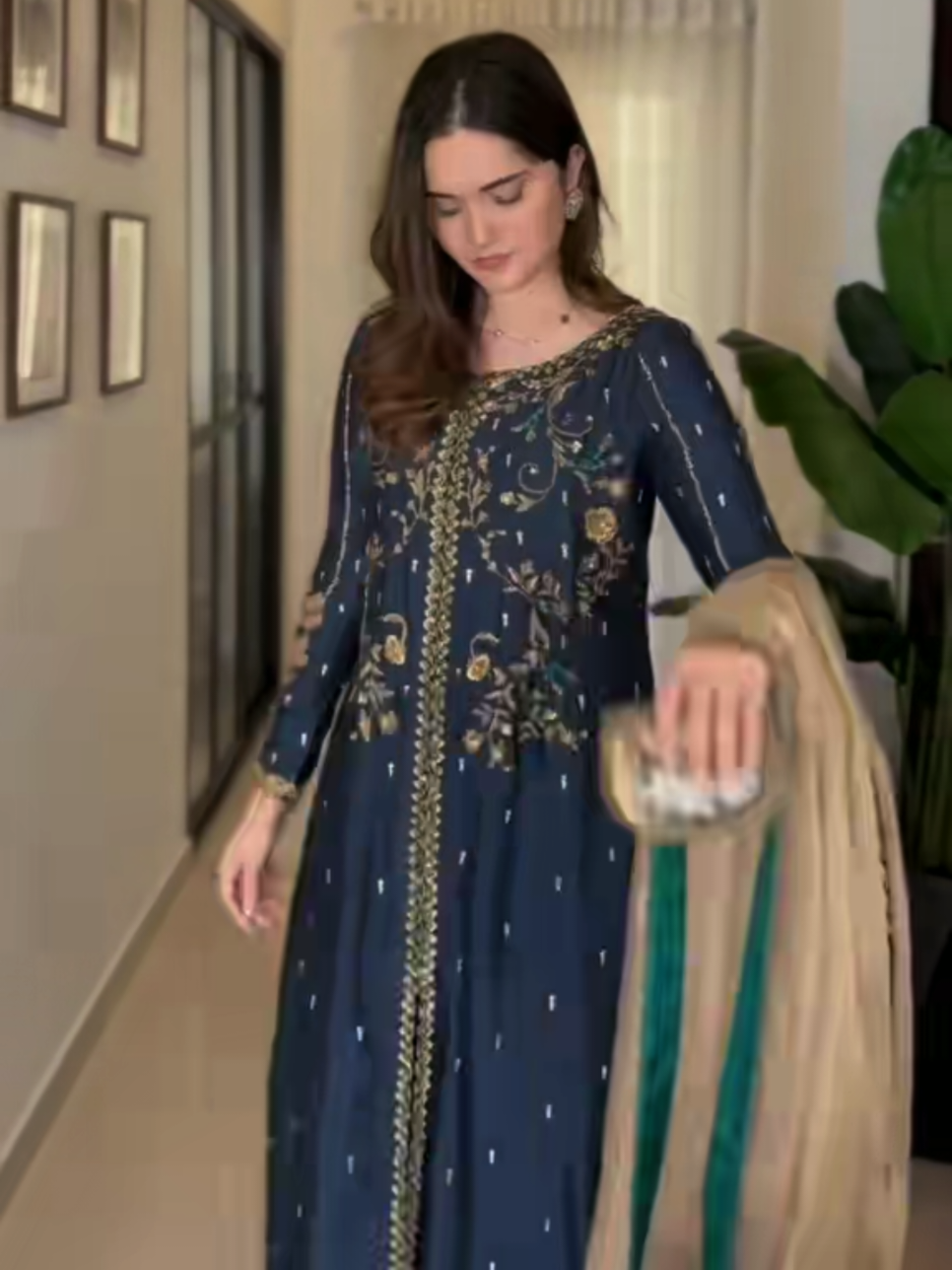 @bridal_house