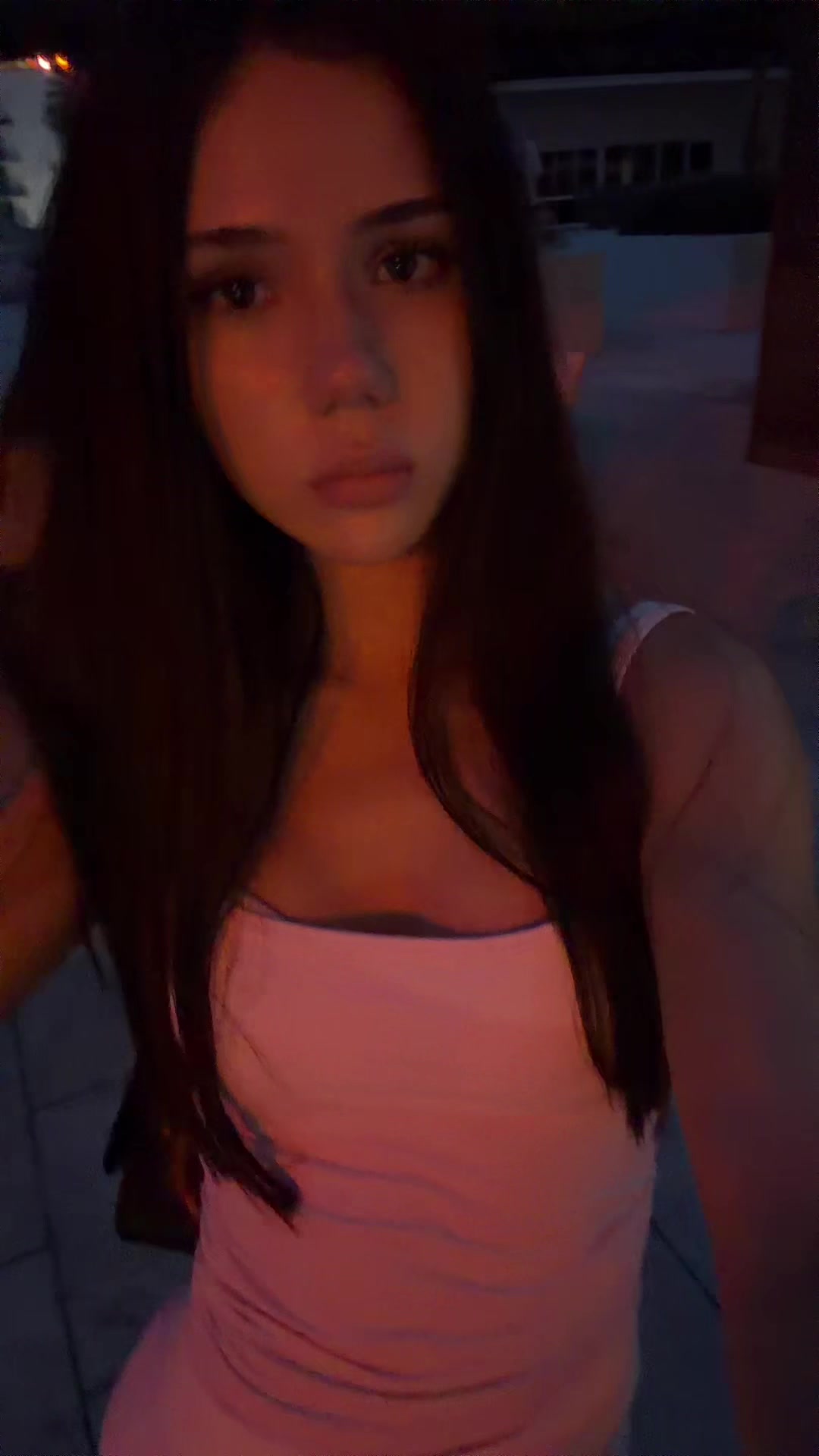 @dominichka