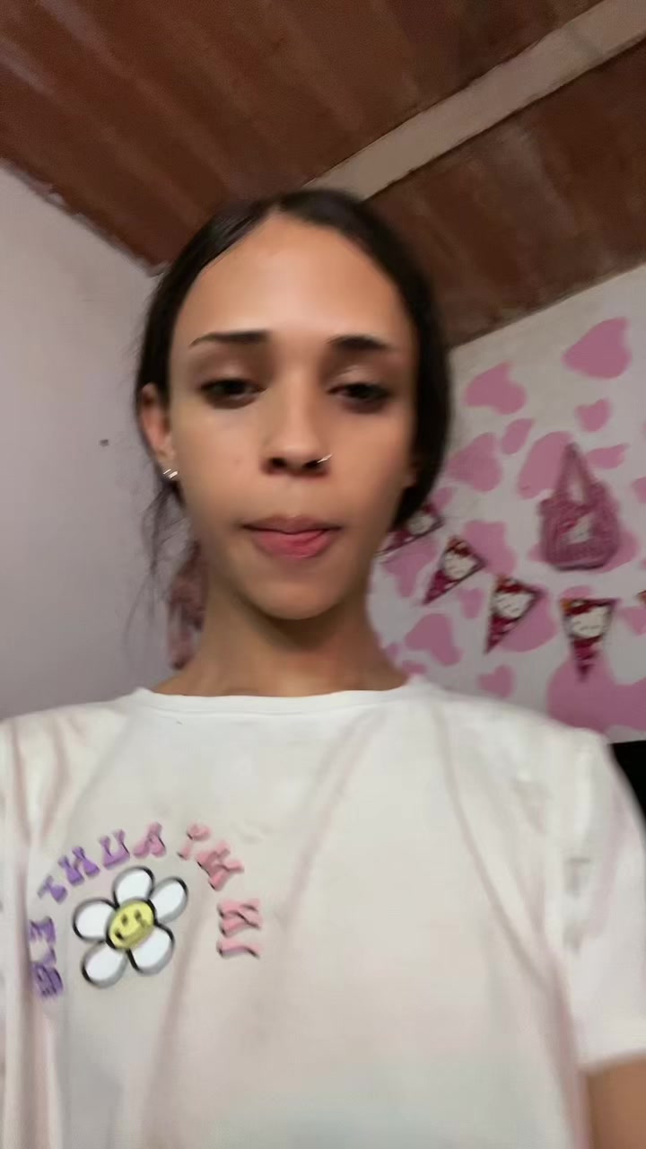 @Alexia Torres🌟.