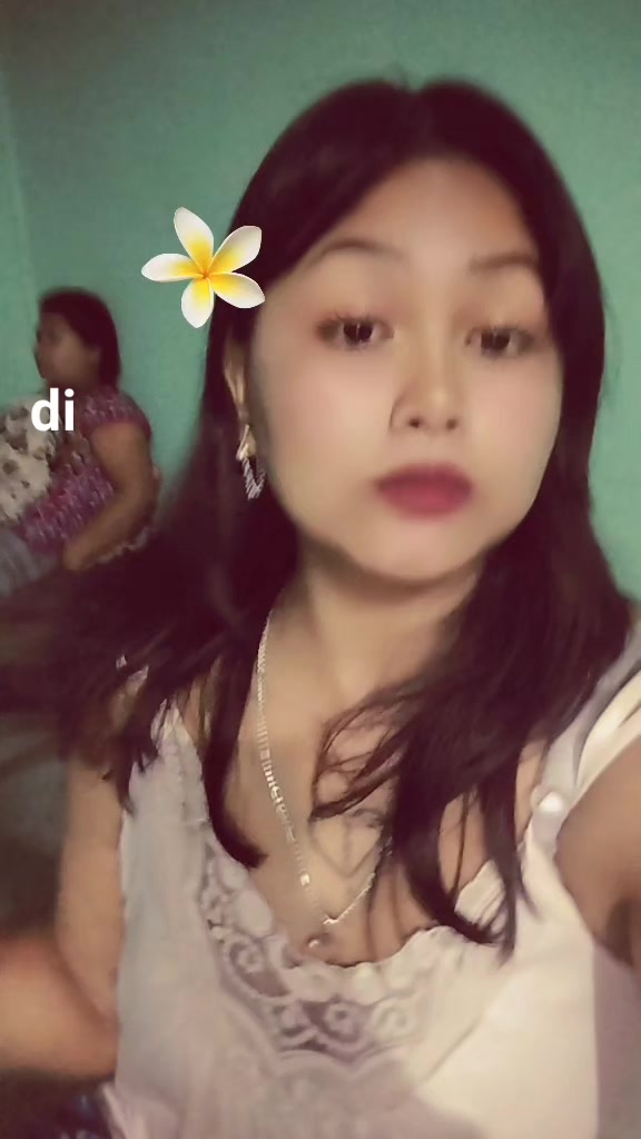 @Alexa 😘Adhkari 🫡