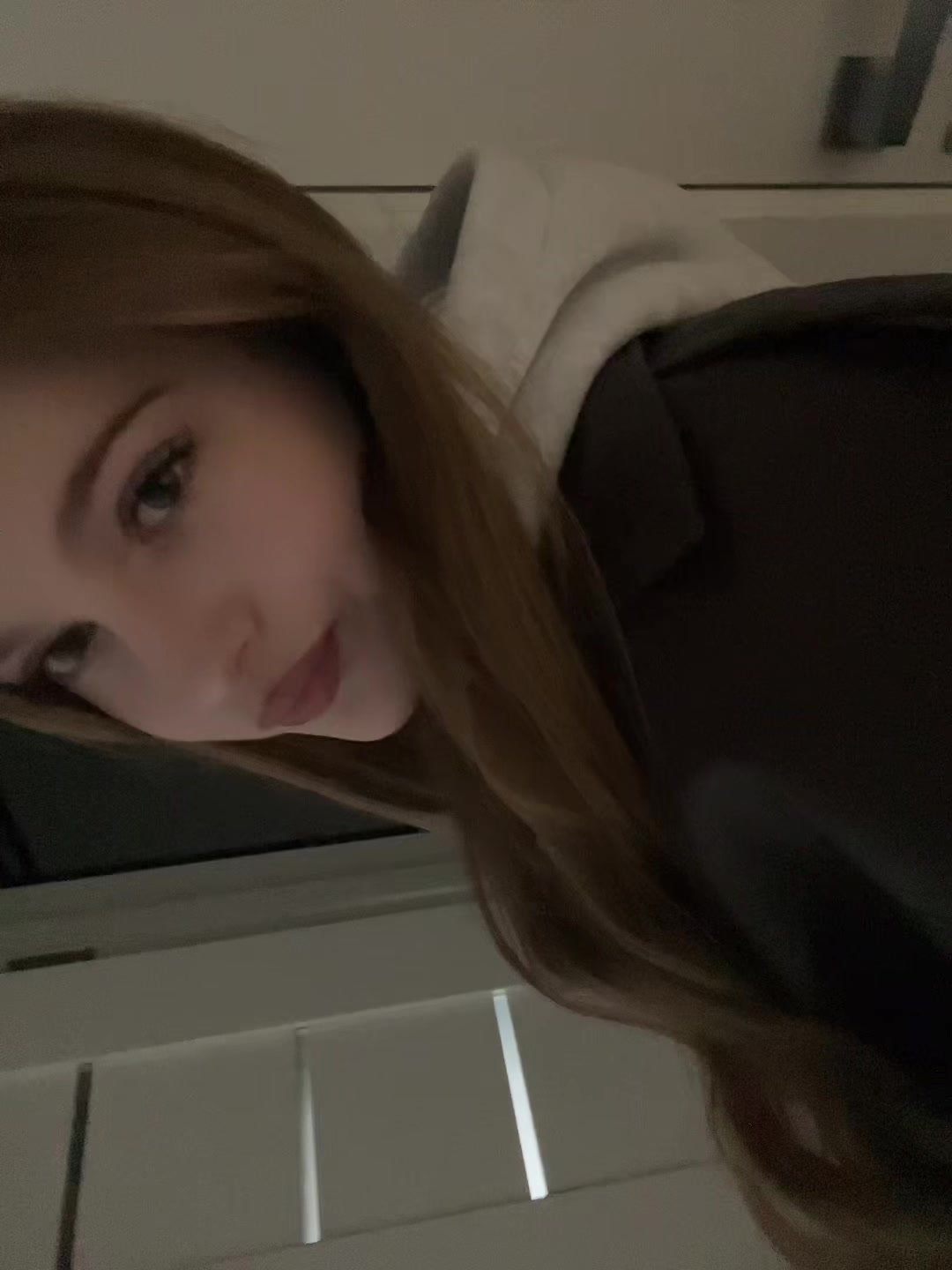 @𝒩.