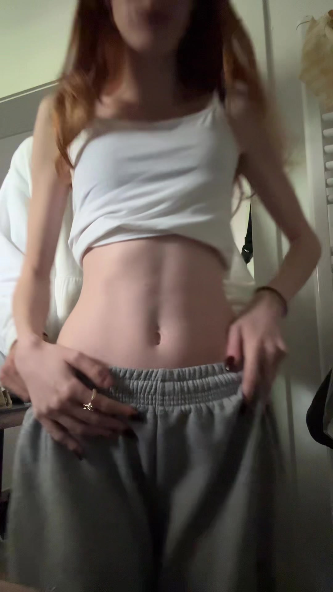 @Leoniewbr