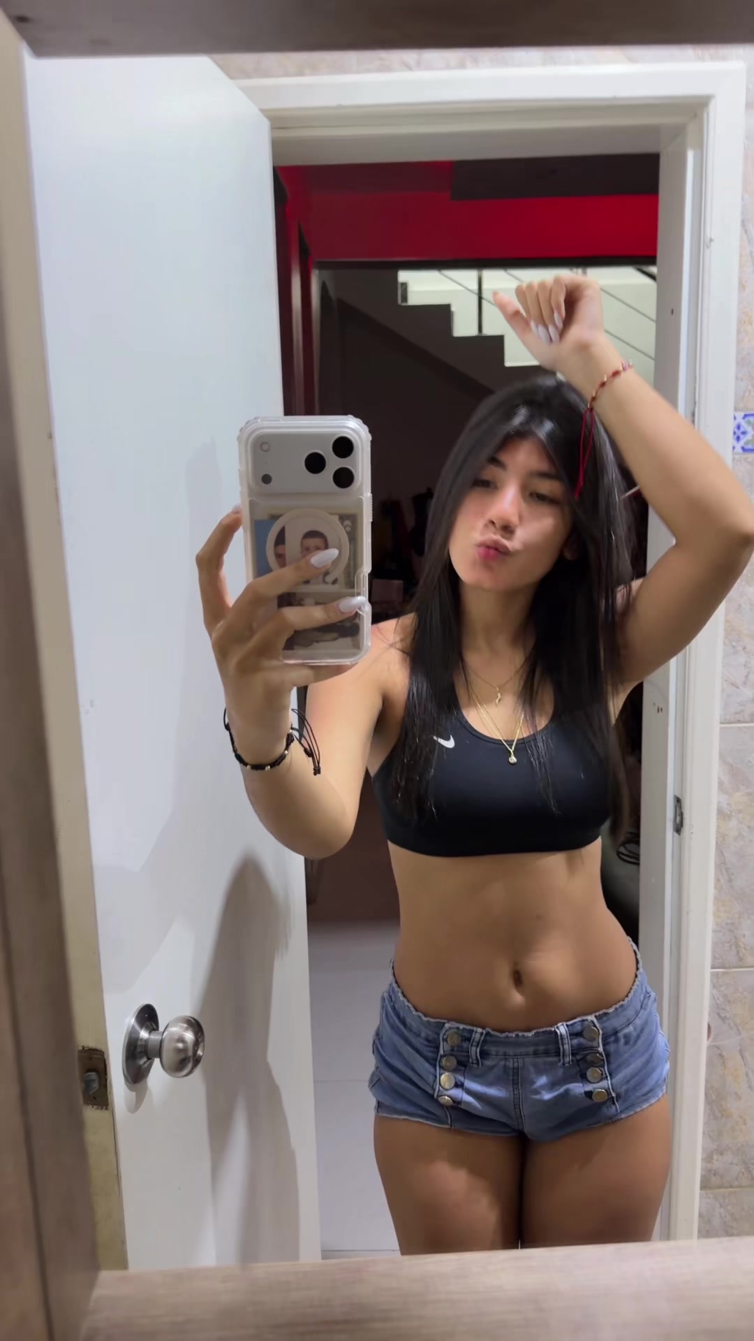 @Marianny