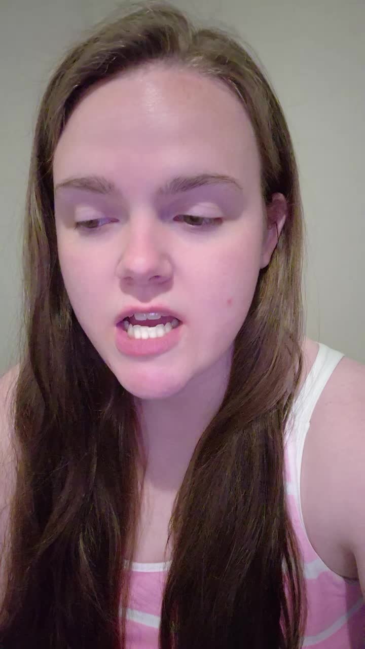 @RandomQueen25