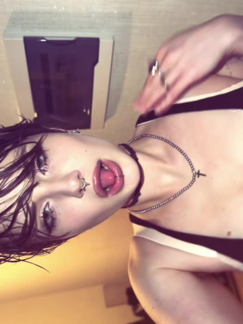 @h3r01nYA