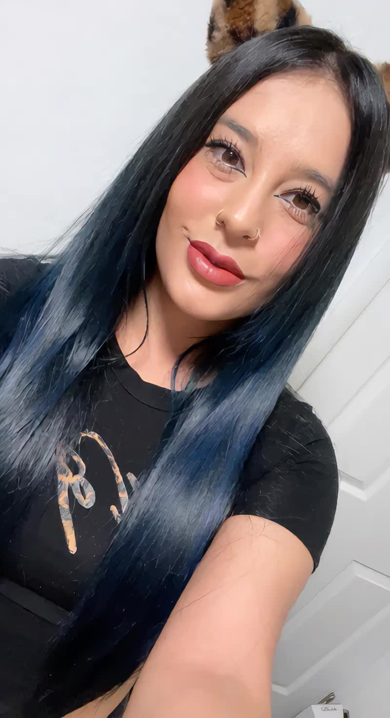 @SrirachaSaracha🧜♀️