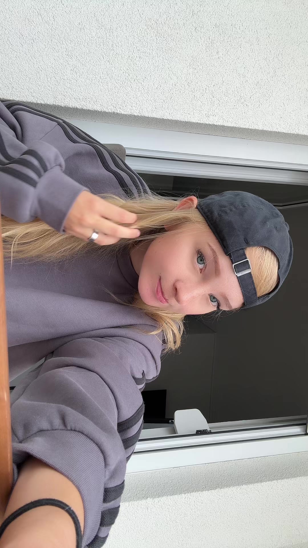 @Blonde_vivi