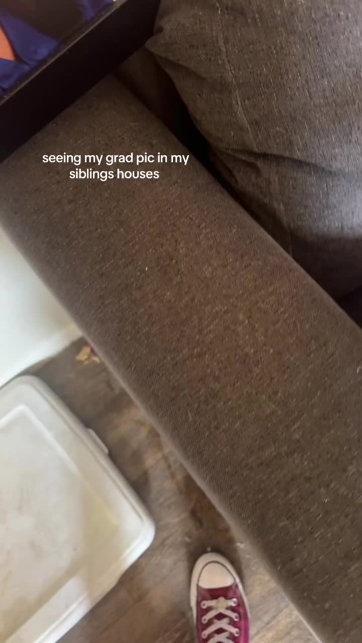 @chriss