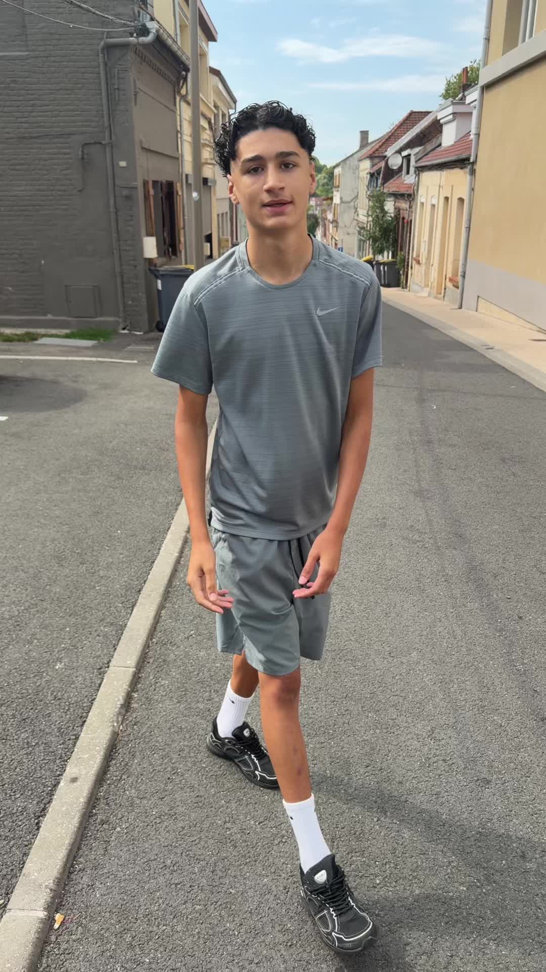 @R9B