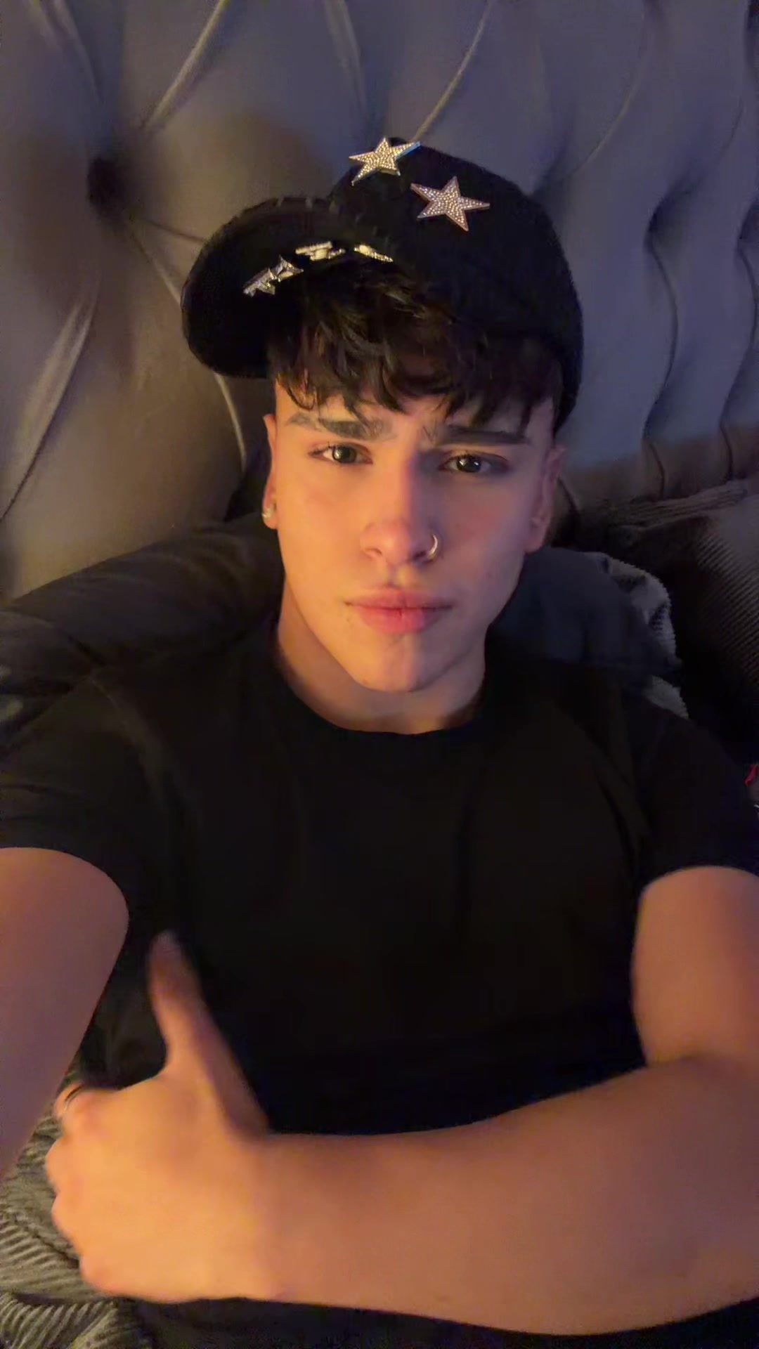 @aleeslr