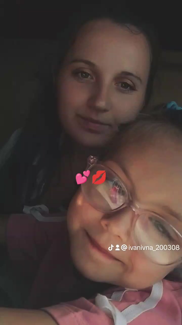 @Аlinka🔥