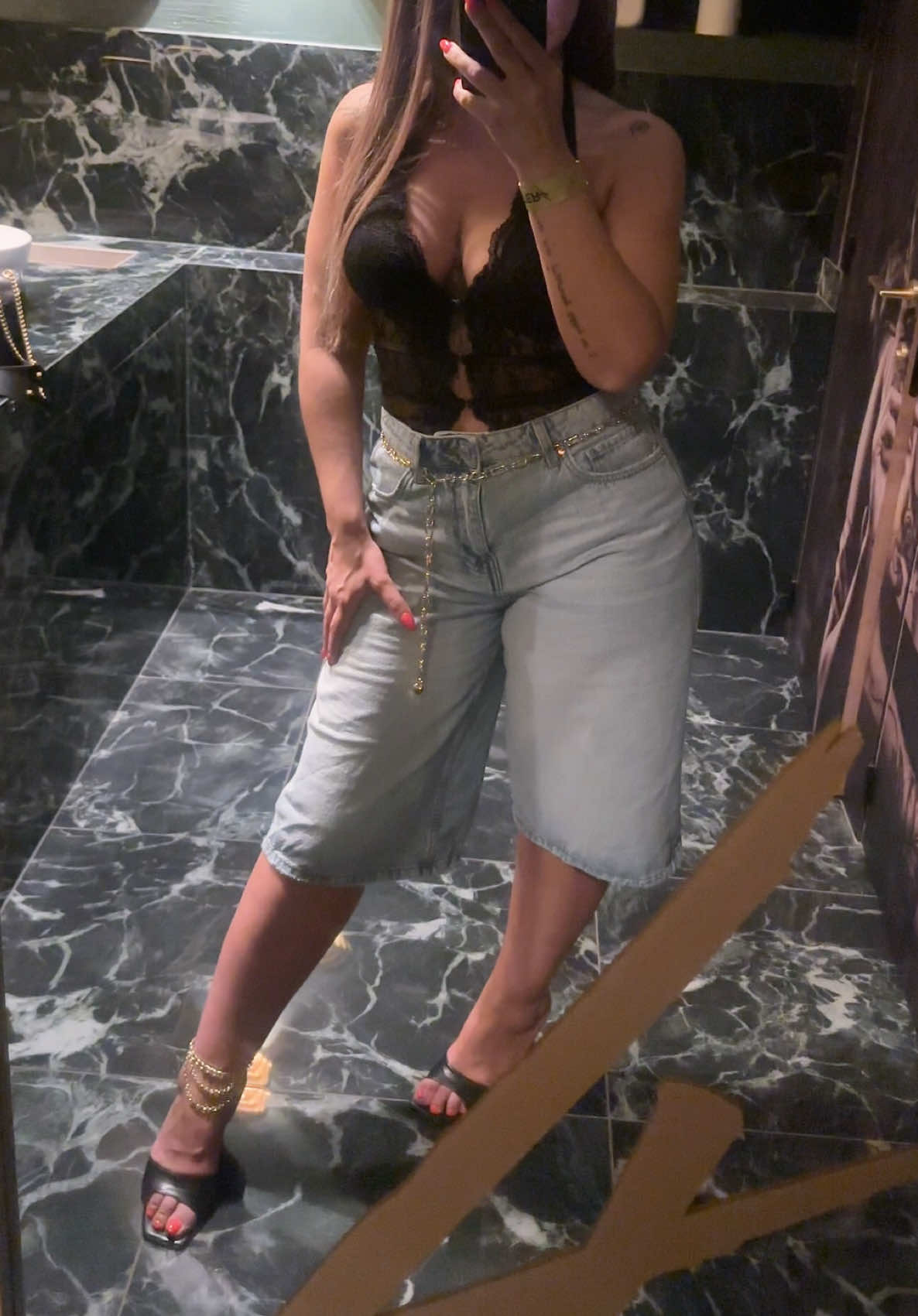 @manolya_officiall