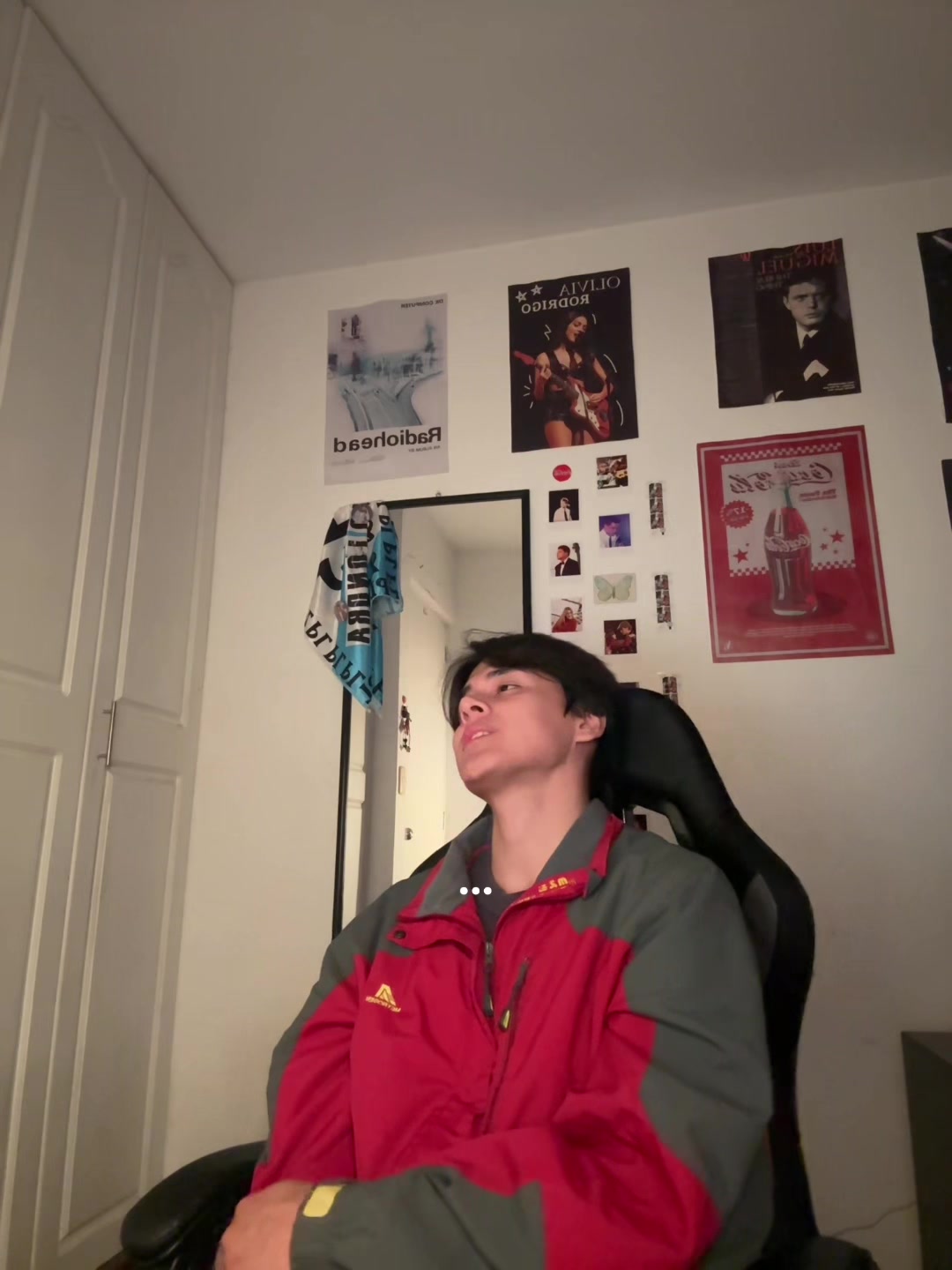 @chriss