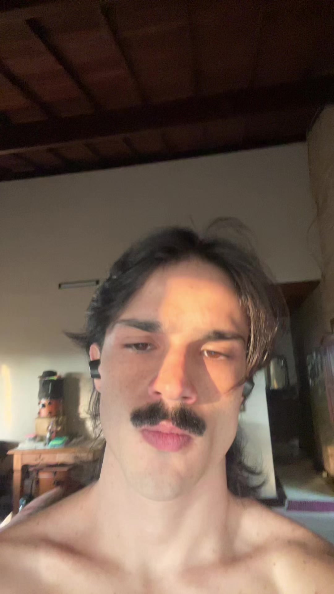 @Enzo Mendes φ ☭