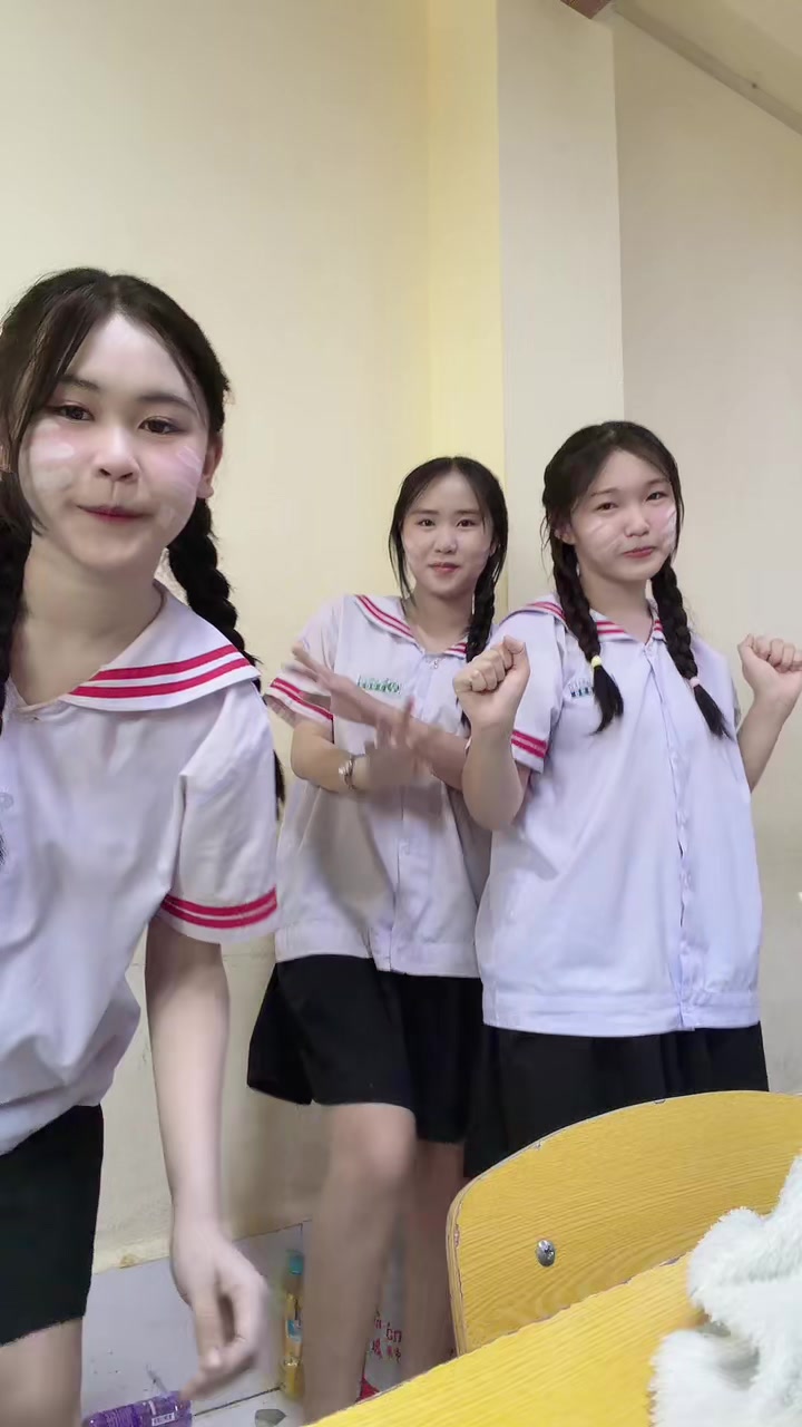 @Hurt su mue