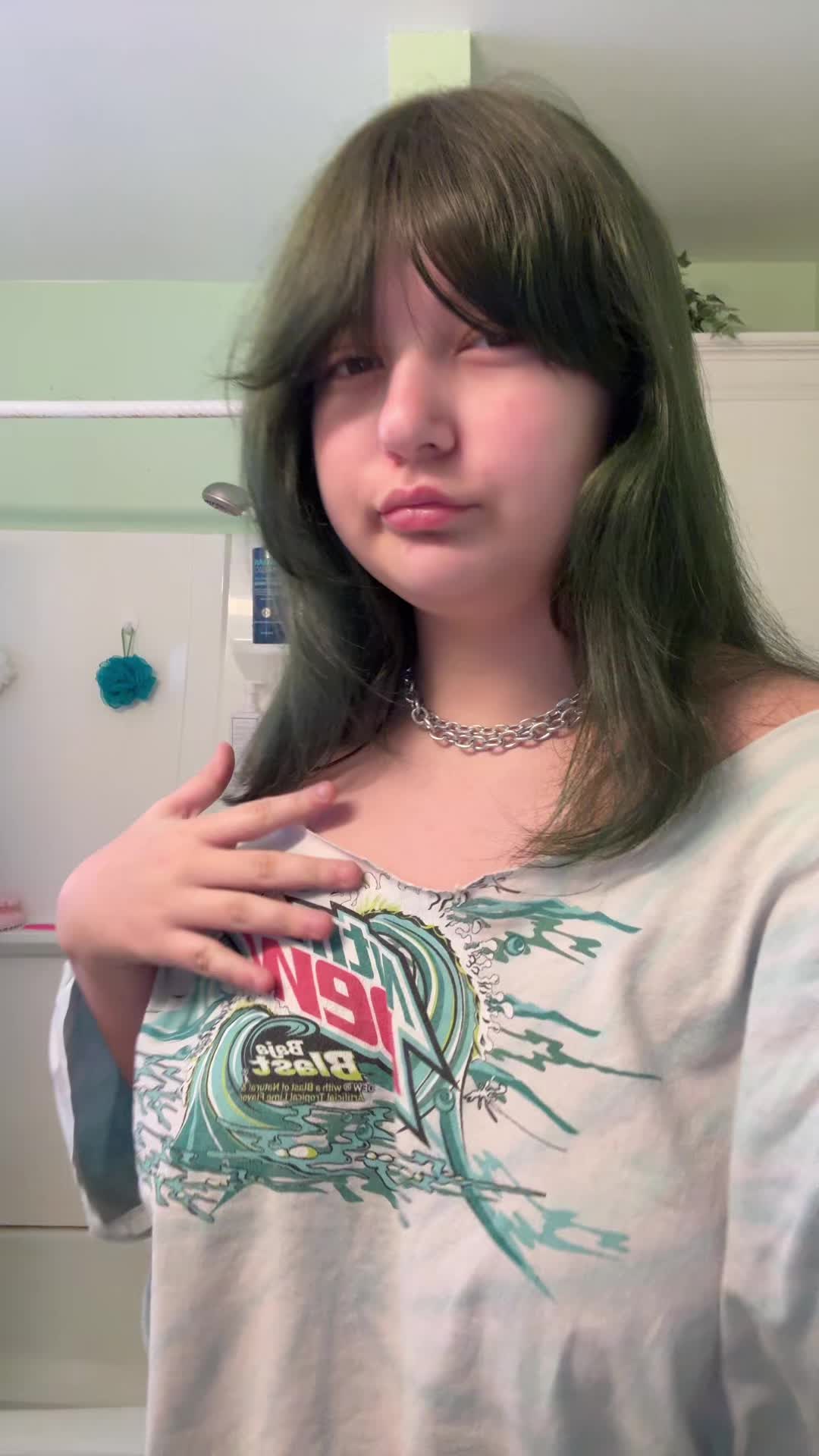 @pickles the frog๐๐๐ธ